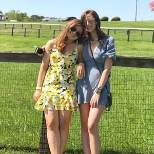 Meet your Posher, Noelle